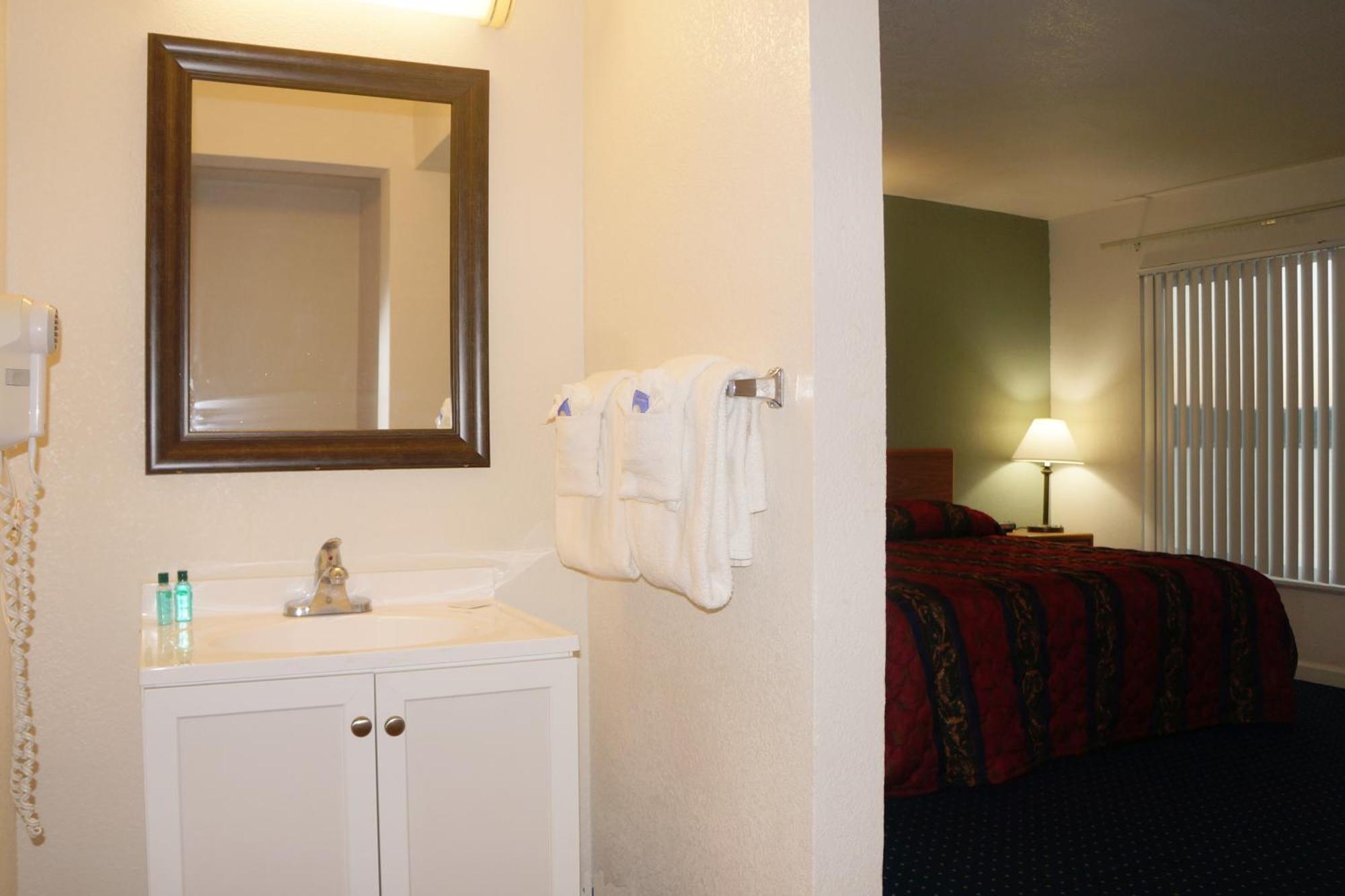 Lake Marina Inn Clearlake Oaks ห้อง รูปภาพ