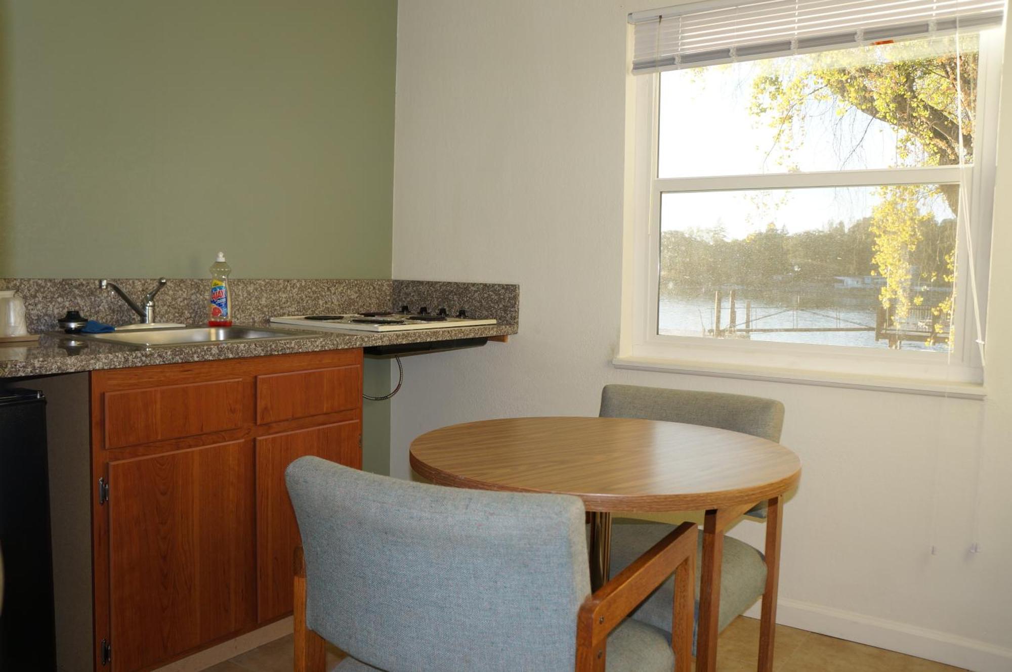 Lake Marina Inn Clearlake Oaks ห้อง รูปภาพ
