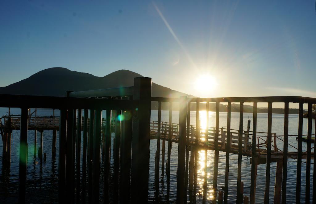 Lake Marina Inn Clearlake Oaks ภายนอก รูปภาพ